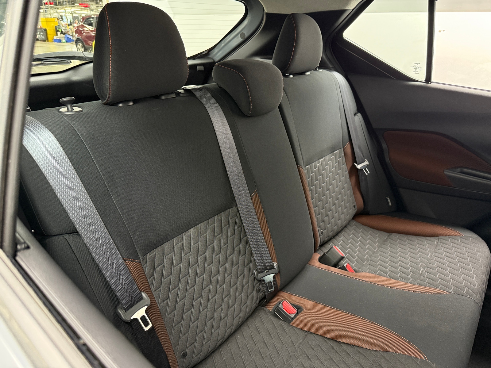 Thumbnail: 2021 Nissan Kicks - 6