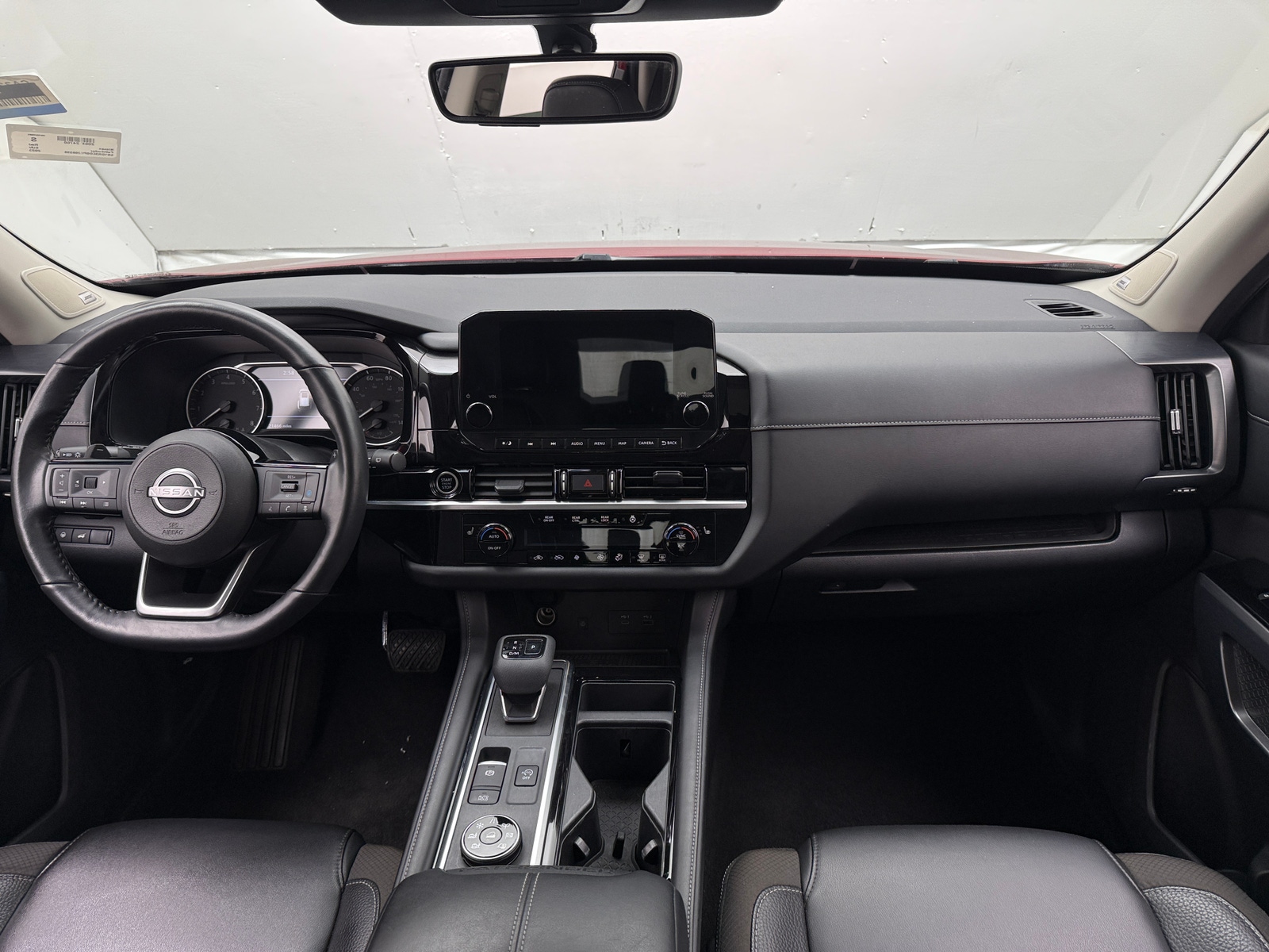 Thumbnail: 2023 Nissan Pathfinder - 2