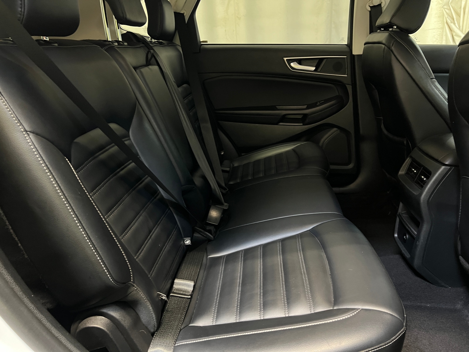 Thumbnail: 2023 Ford Edge - 5
