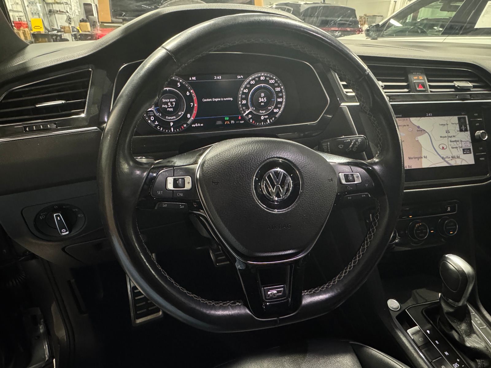 Thumbnail: 2018 Volkswagen Tiguan - 4