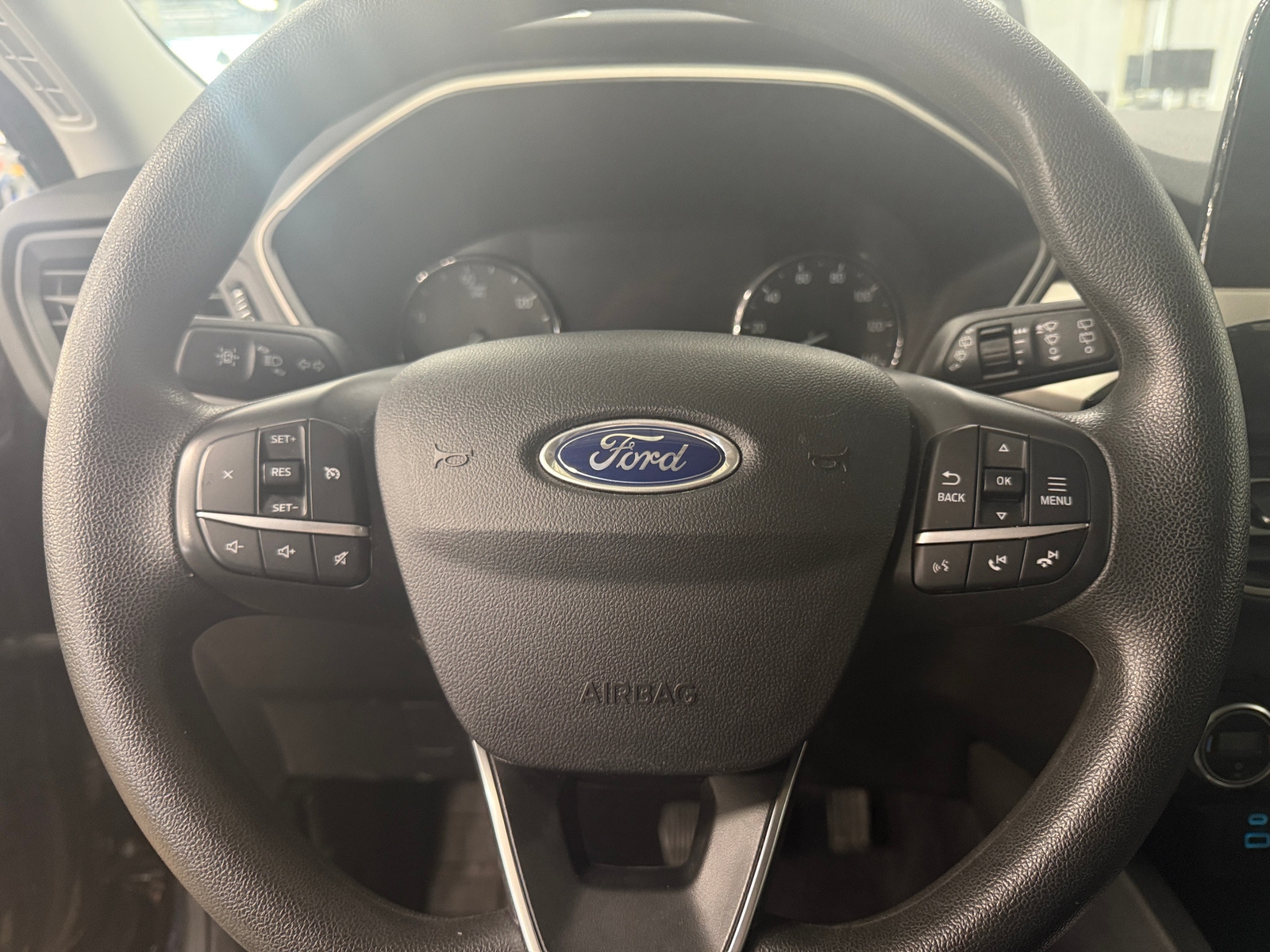 Thumbnail: 2021 Ford Escape - 5