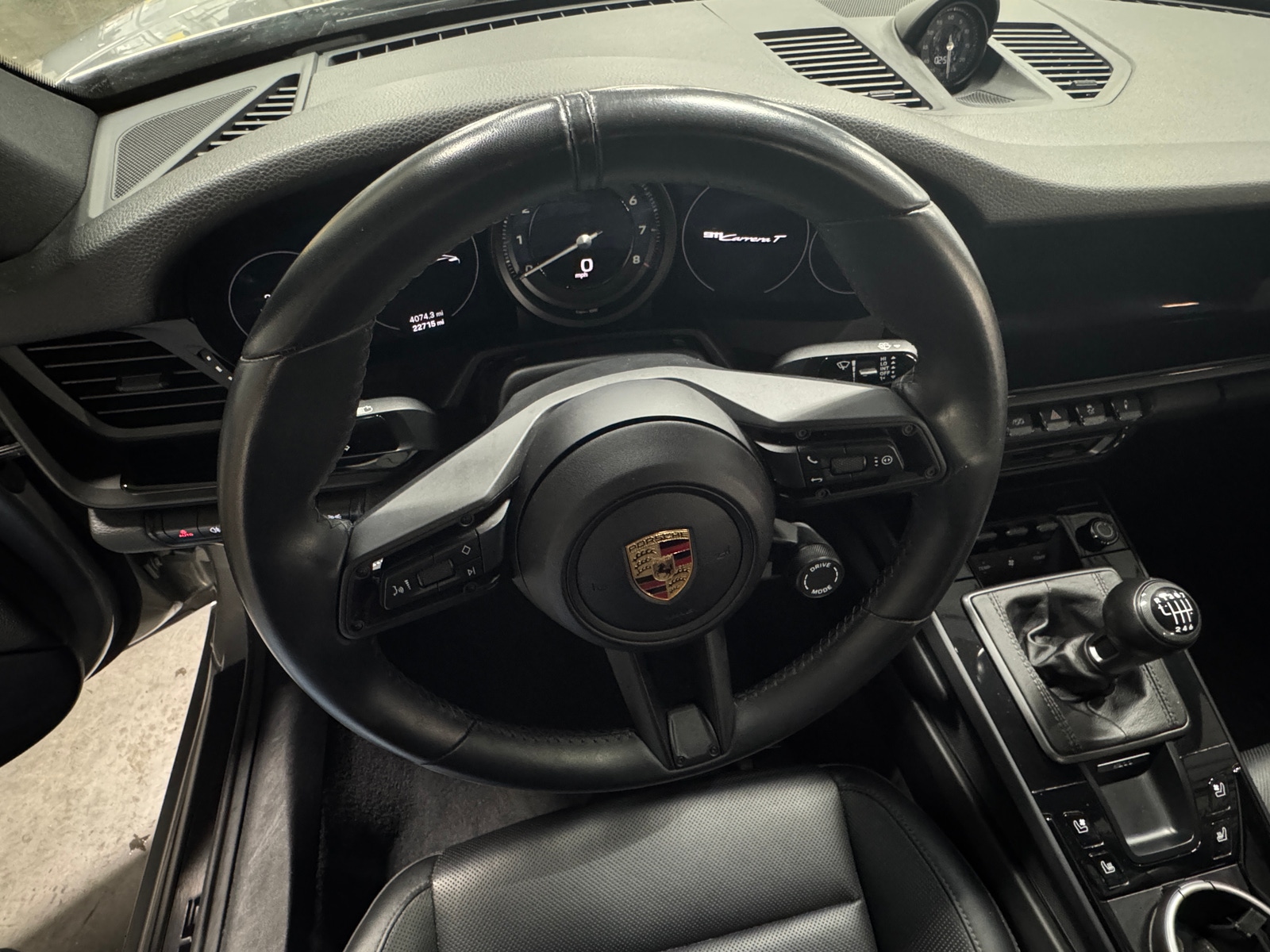 Thumbnail: 2024 Porsche 911 - 3