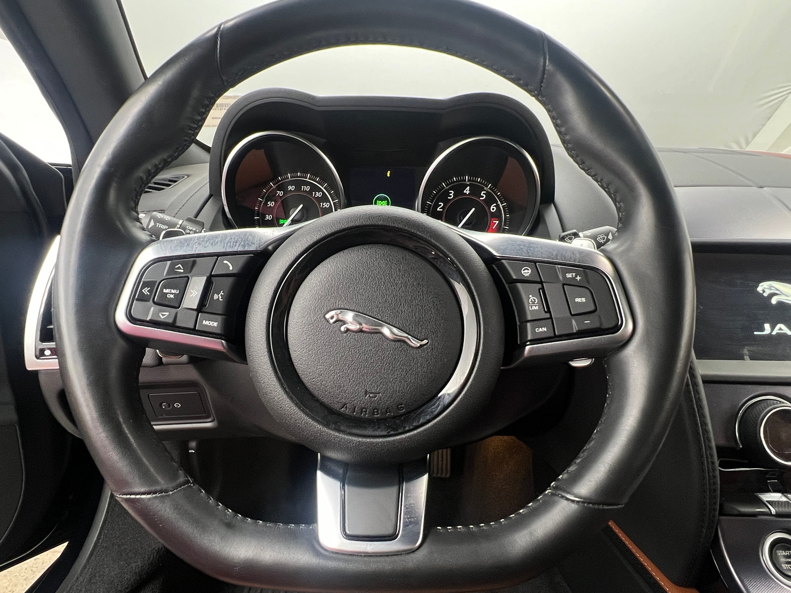 Thumbnail: 2023 Chevrolet Malibu - 5