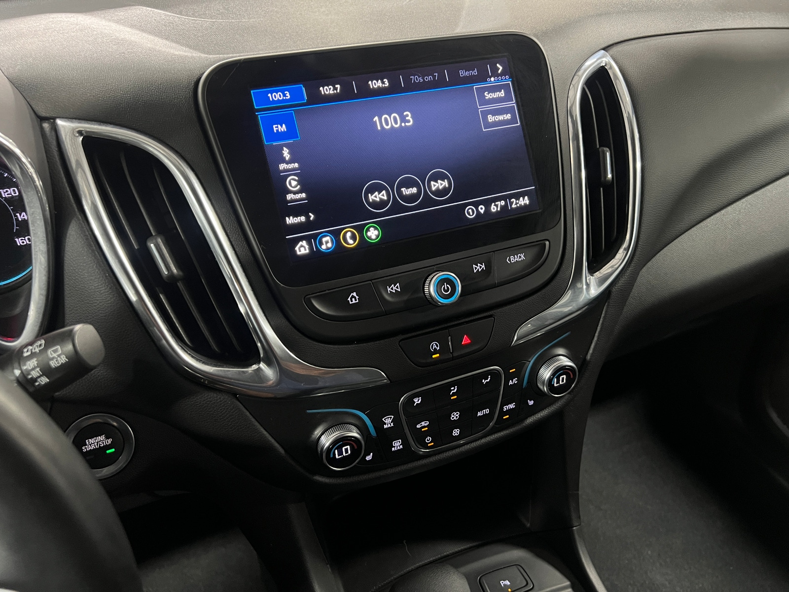 Thumbnail: 2024 Chevrolet Equinox - 4