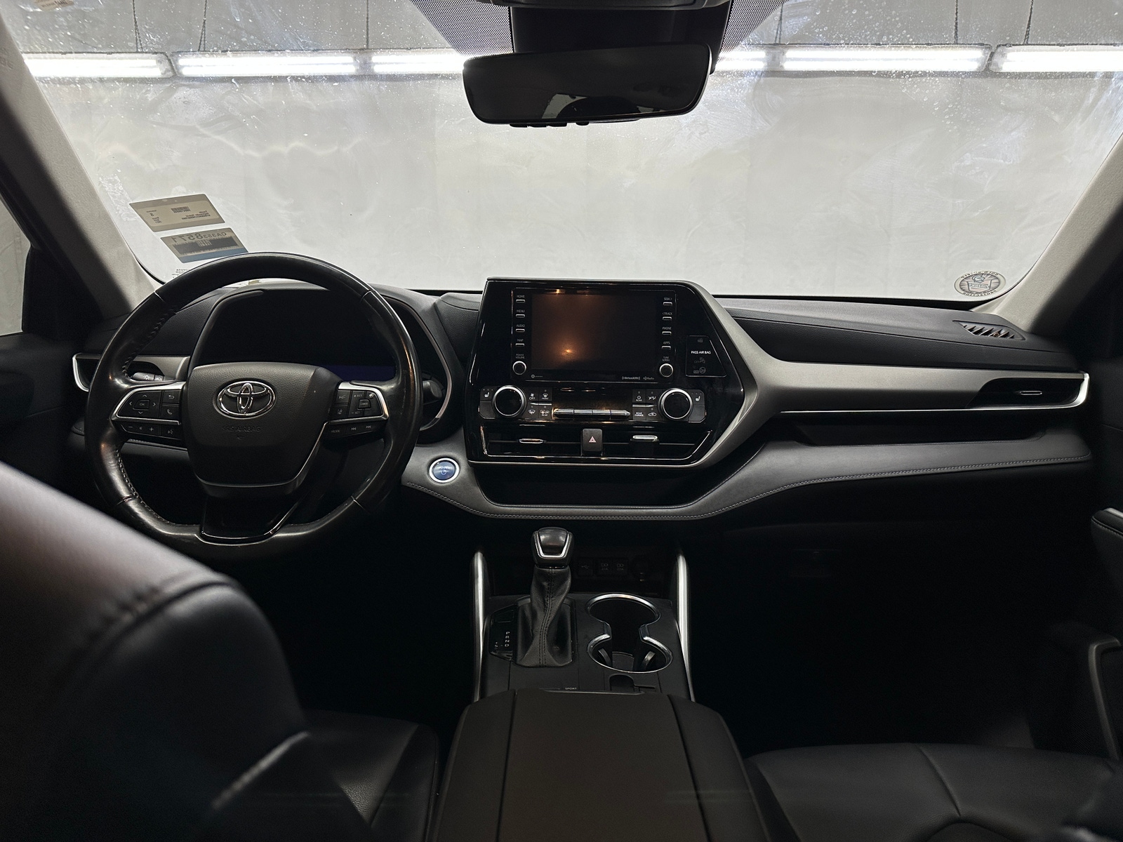 Thumbnail: 2021 Toyota Highlander - 2