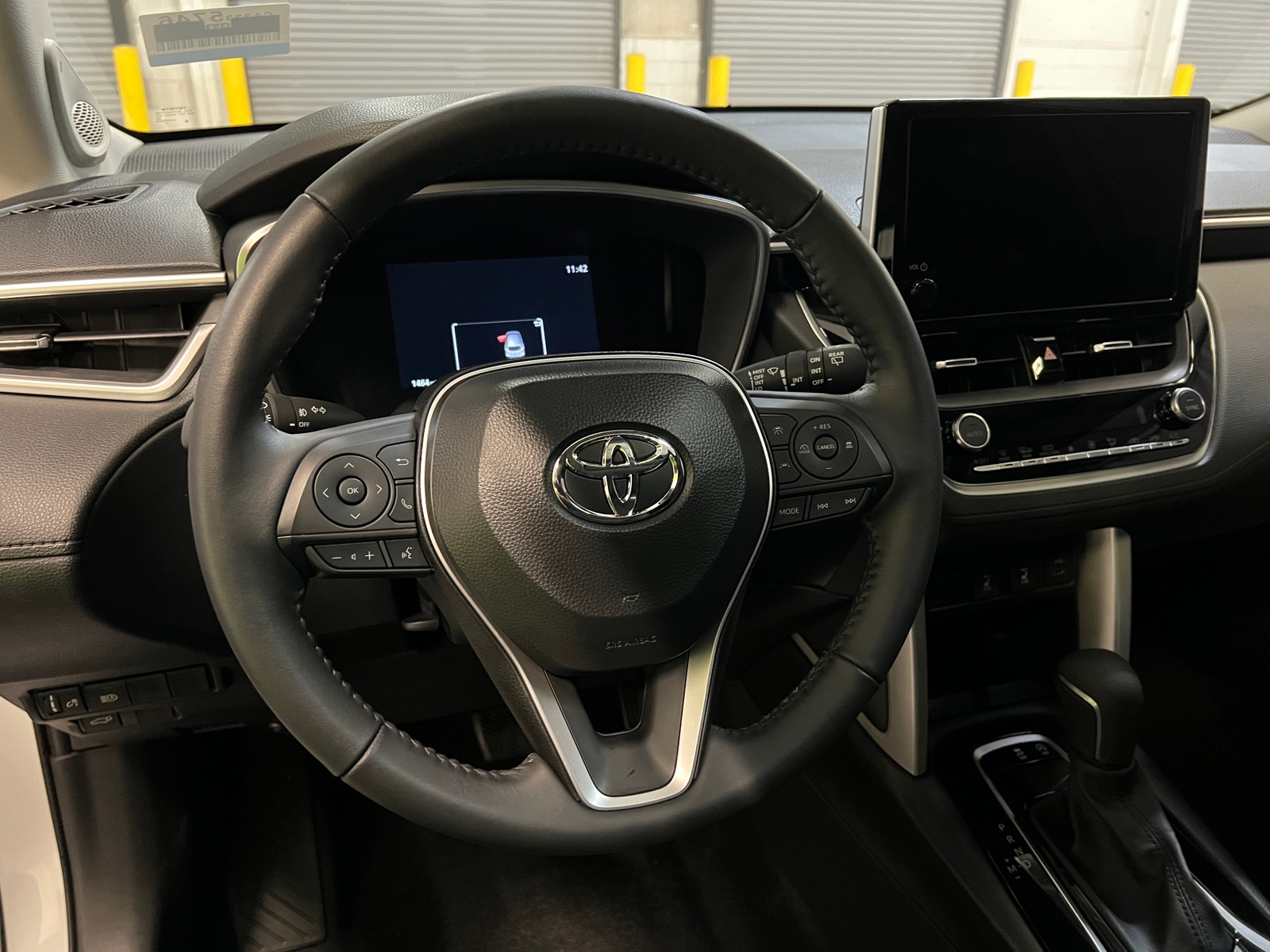 Thumbnail: 2025 Toyota Corolla Cross - 4