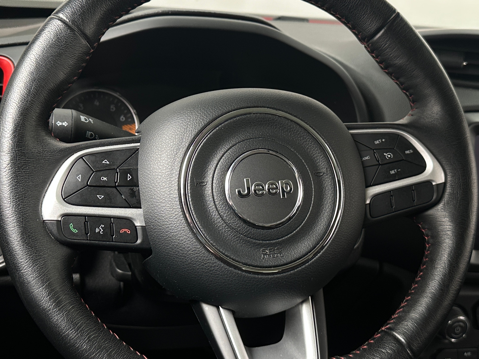 Thumbnail: 2021 Jeep Renegade - 5