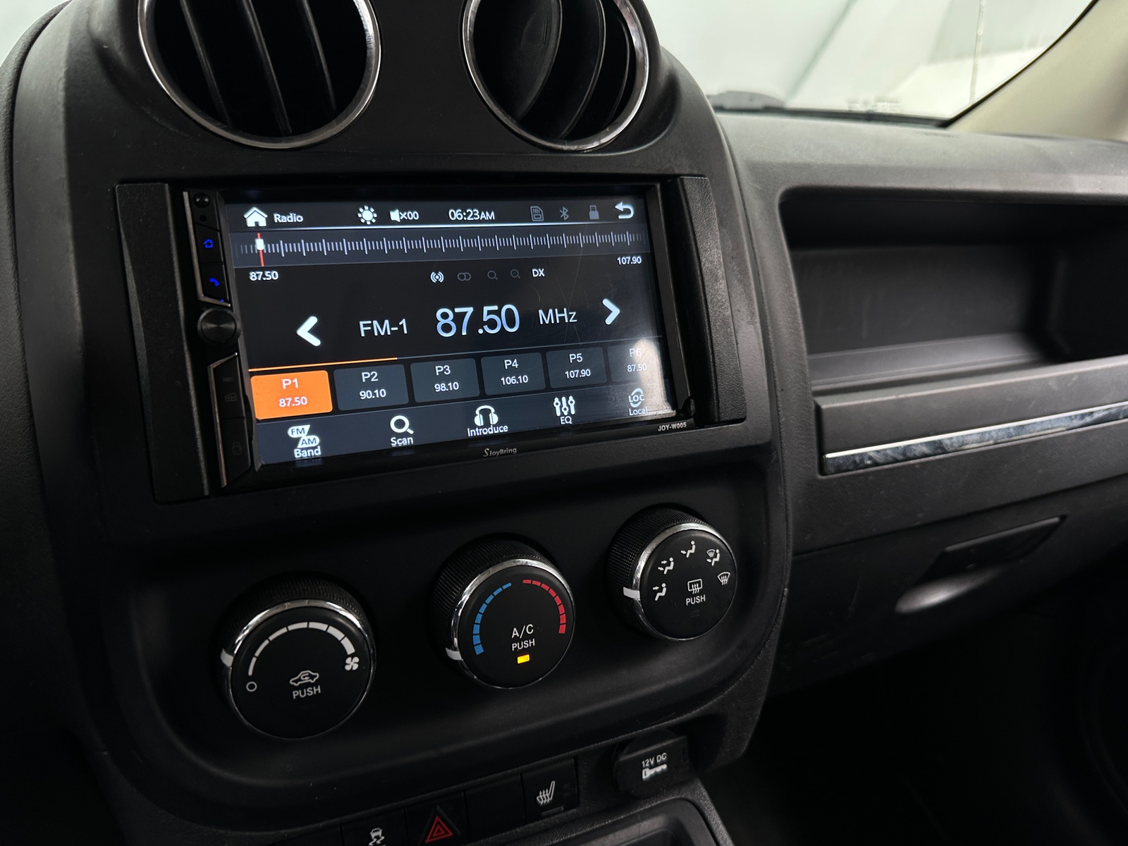 Thumbnail: 2017 Jeep Patriot - 4