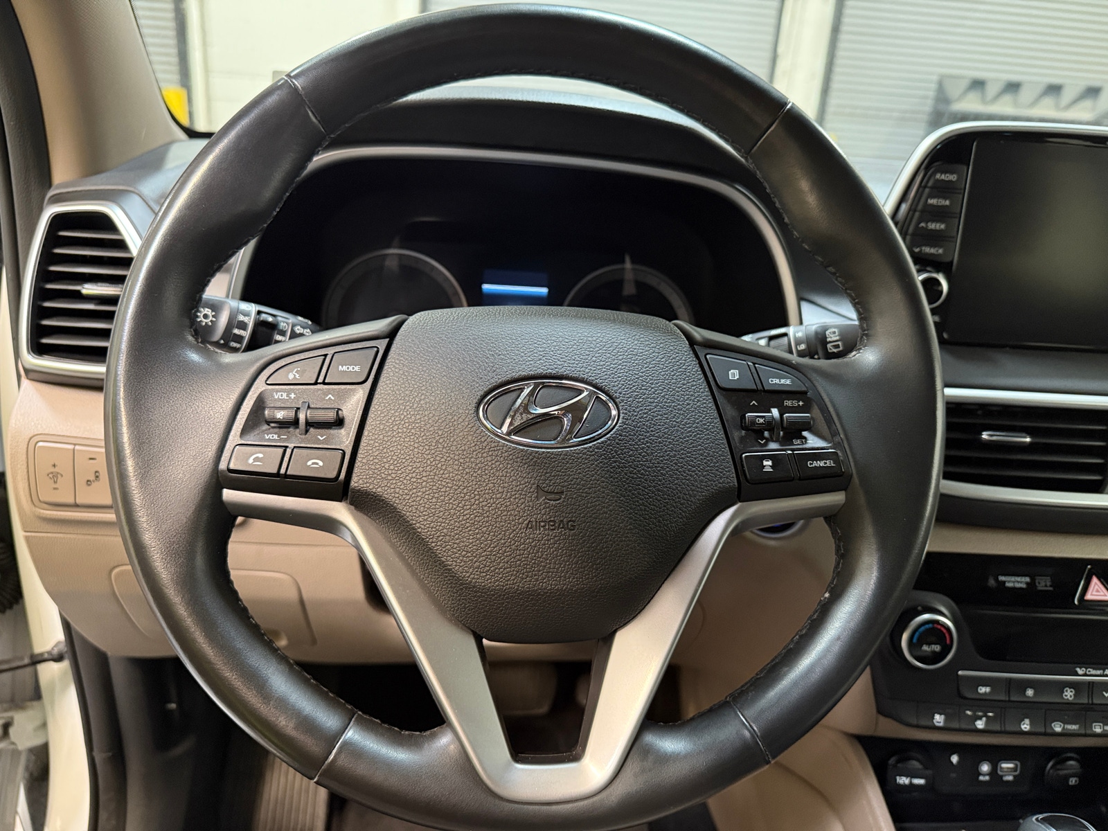 Thumbnail: 2021 Hyundai Tucson - 4