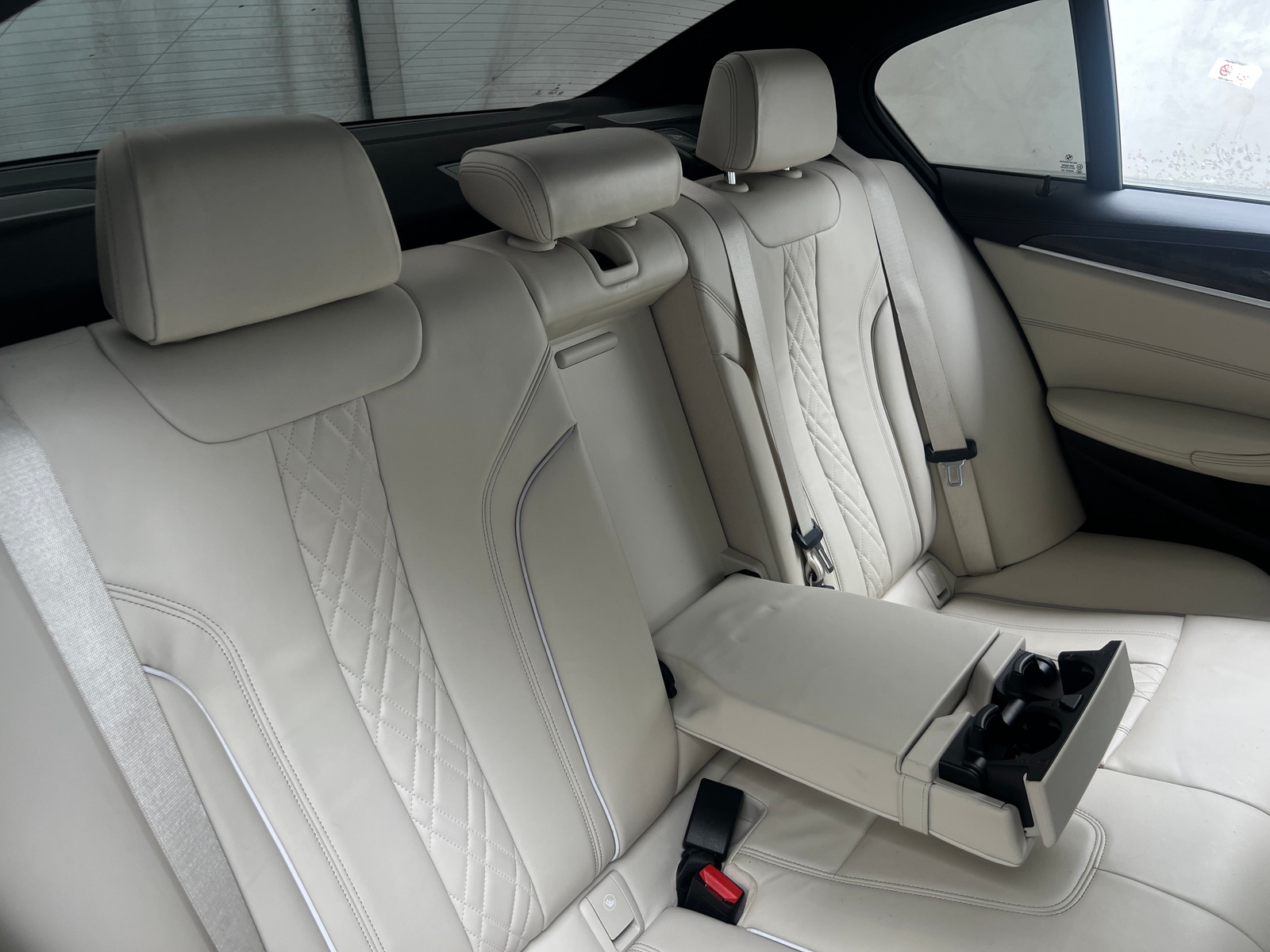 Thumbnail: 2018 BMW 5 Series - 5