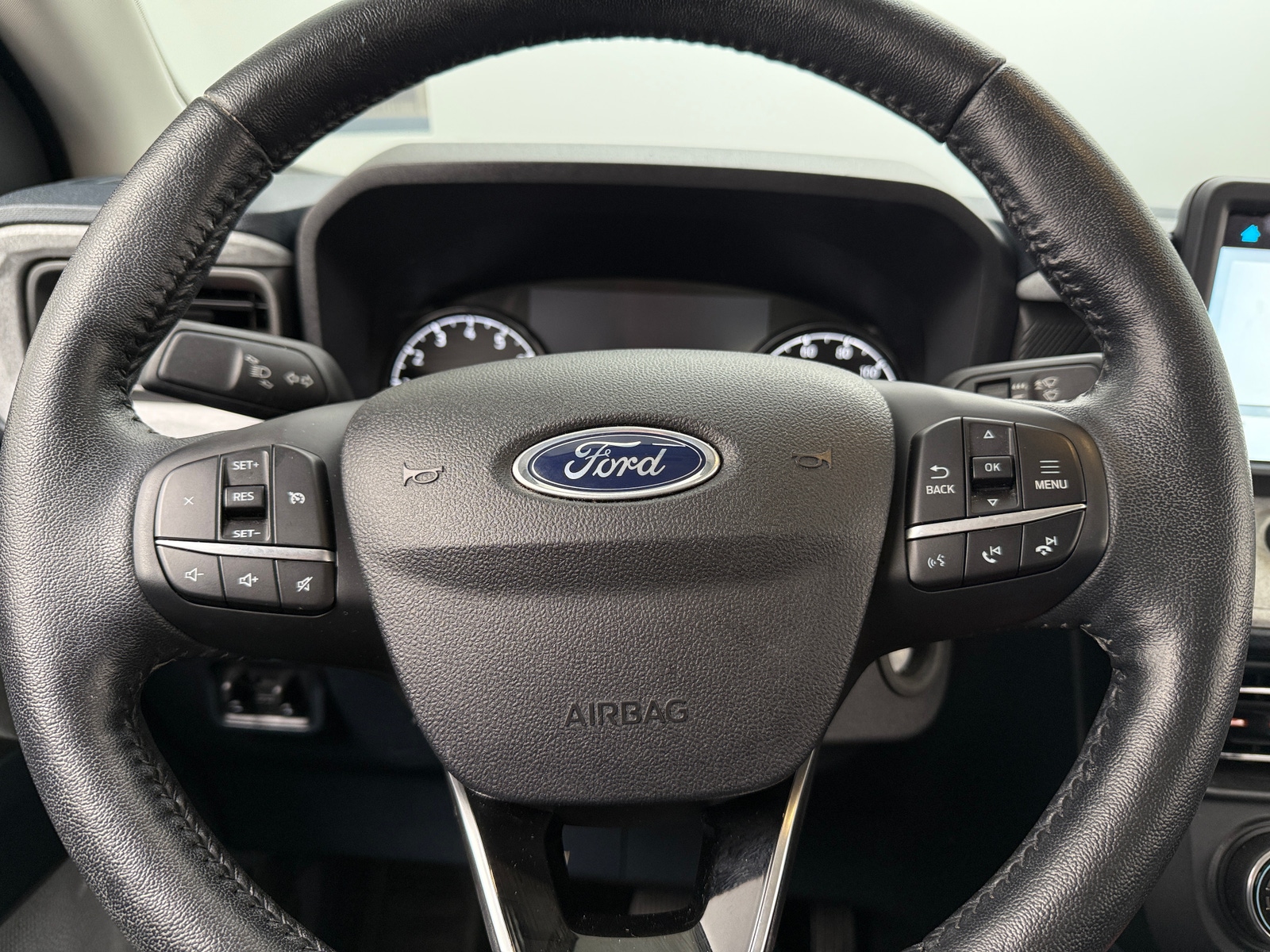 Thumbnail: 2022 Ford Maverick - 5