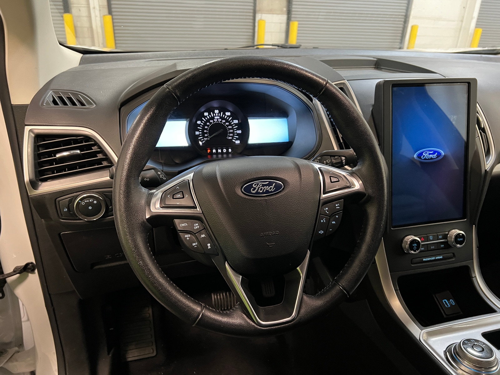 Thumbnail: 2023 Ford Edge - 4