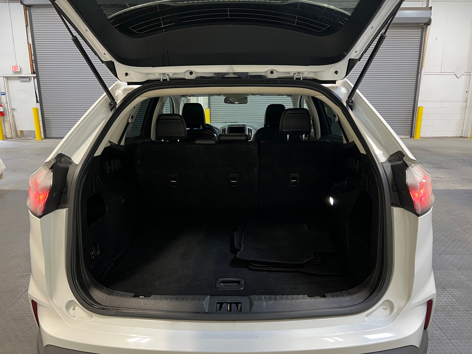 Thumbnail: 2023 Ford Edge - 6