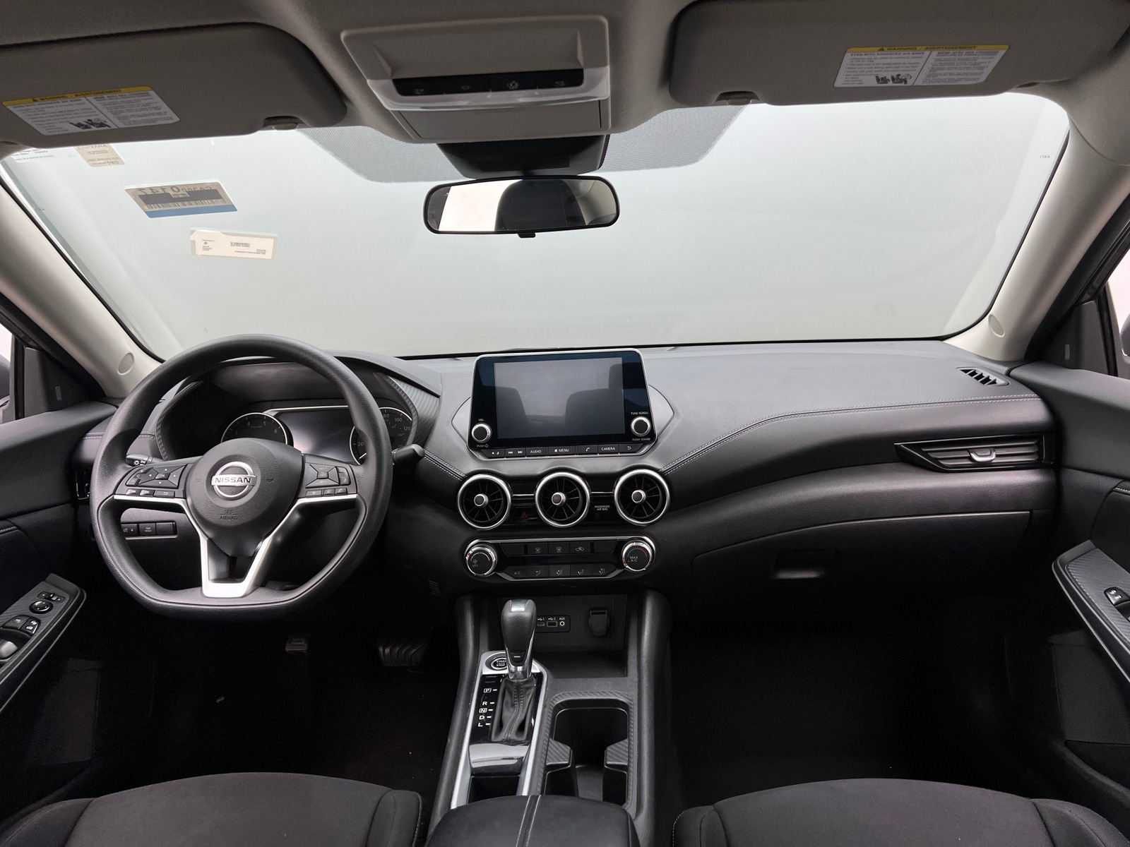 Thumbnail: 2023 Nissan Sentra - 3
