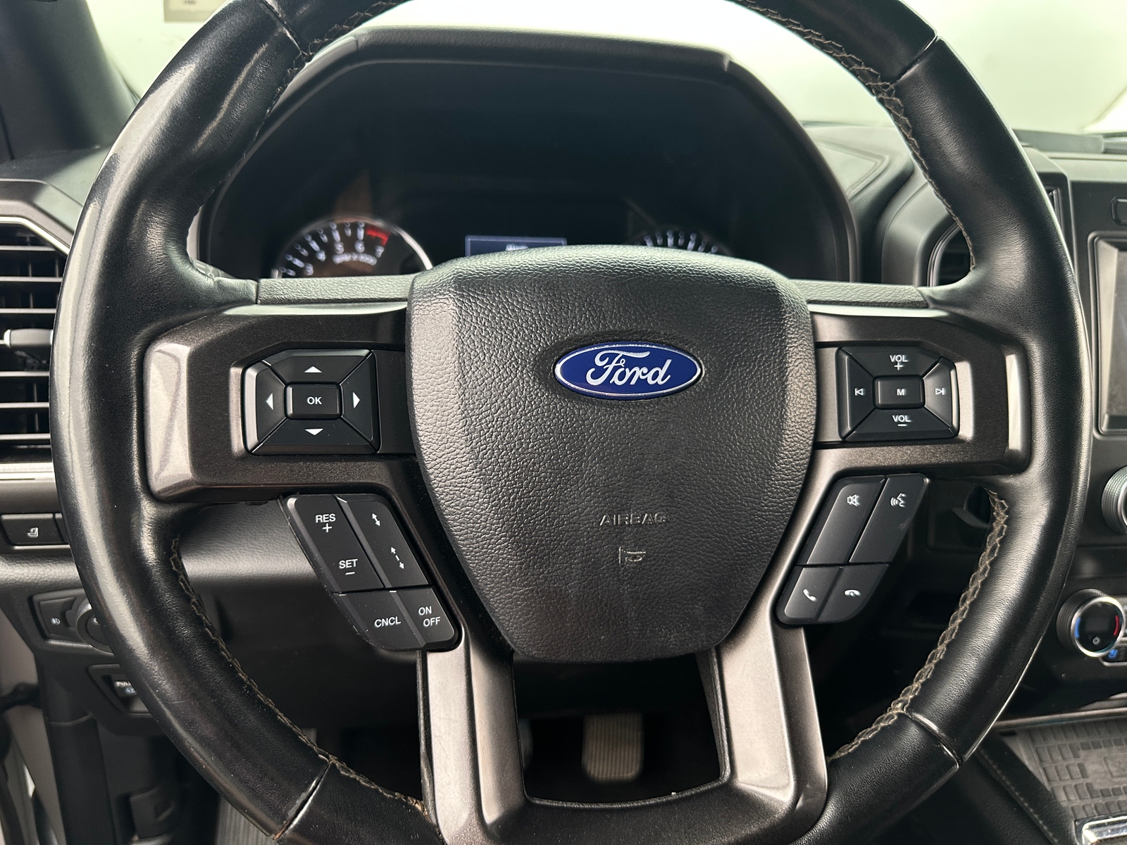 Thumbnail: 2021 Ford Expedition MAX - 4