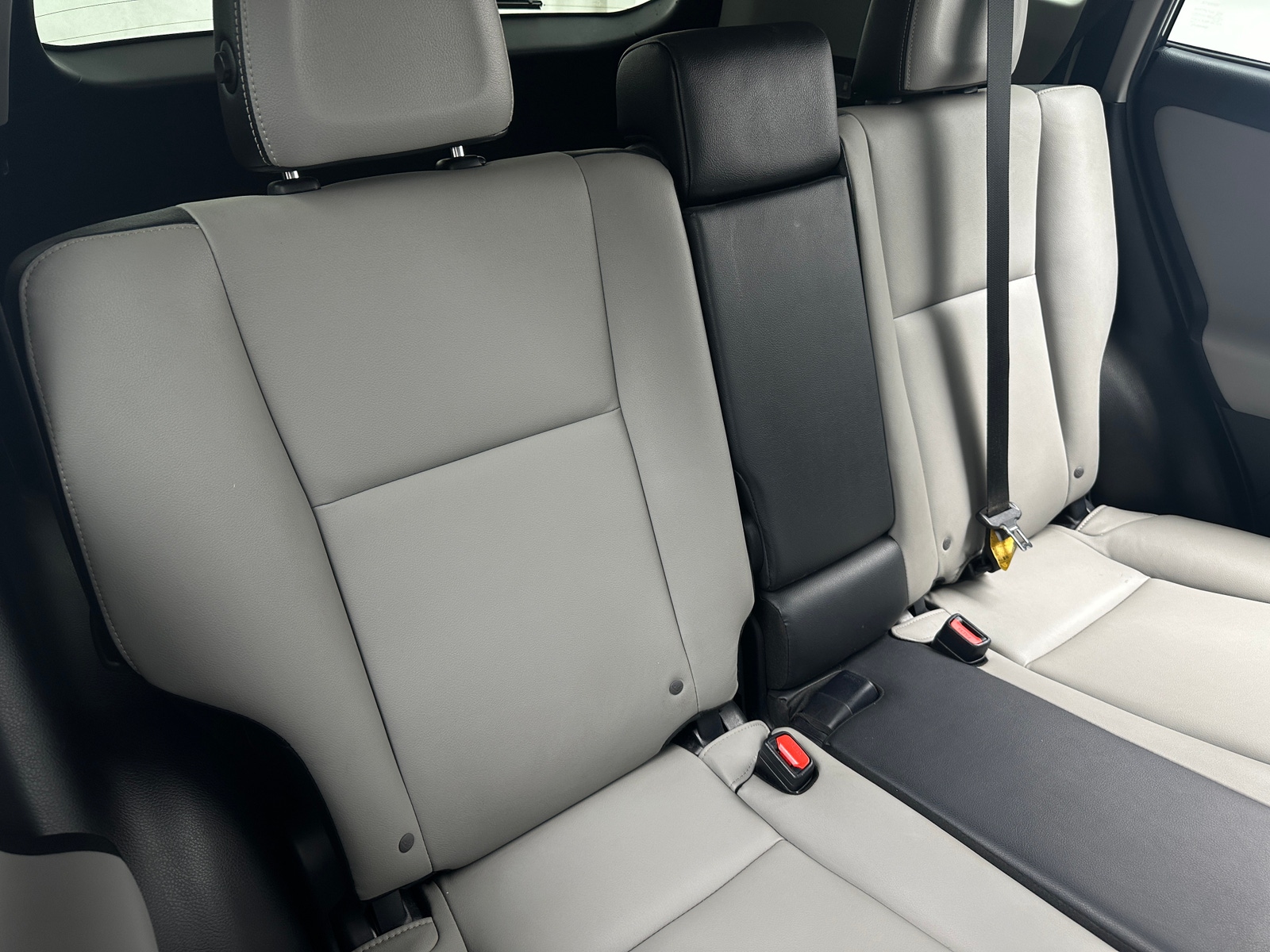 Thumbnail: 2017 Toyota RAV4 - 5
