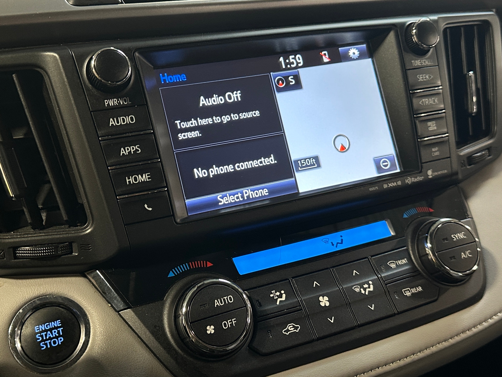 Thumbnail: 2017 Toyota RAV4 - 3