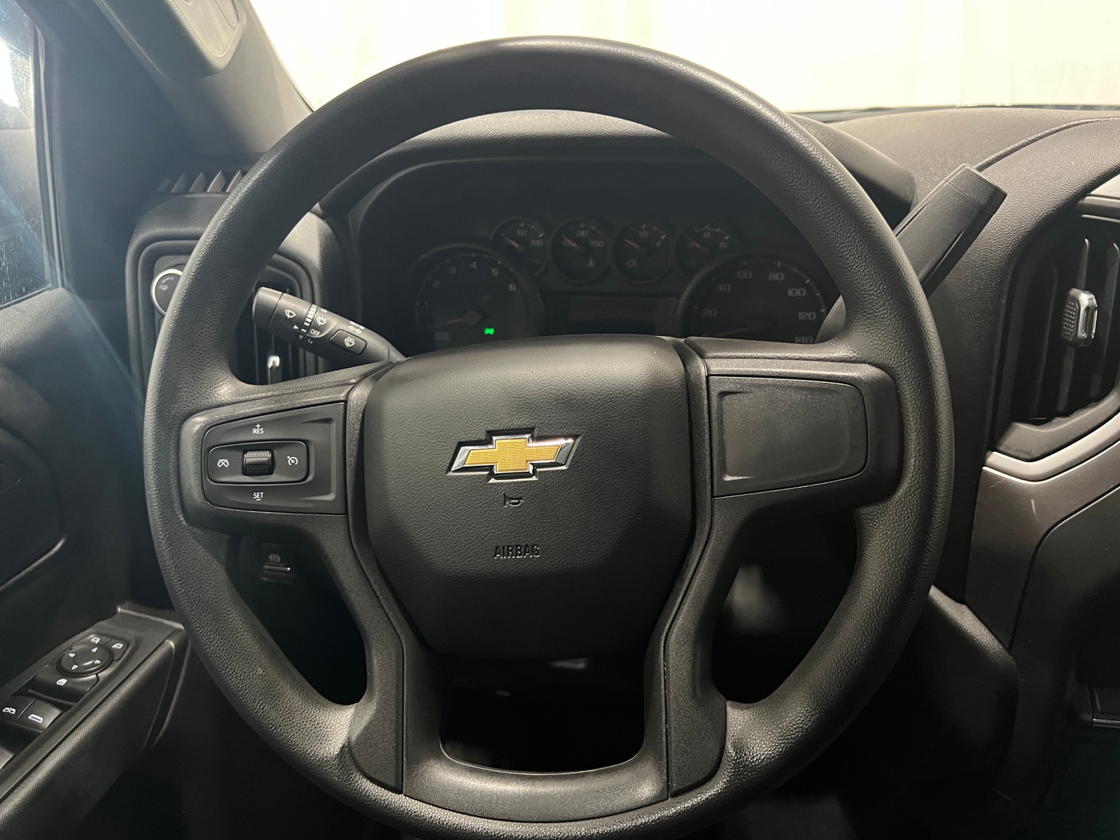 Thumbnail: 2020 Chevrolet Silverado 1500 - 5