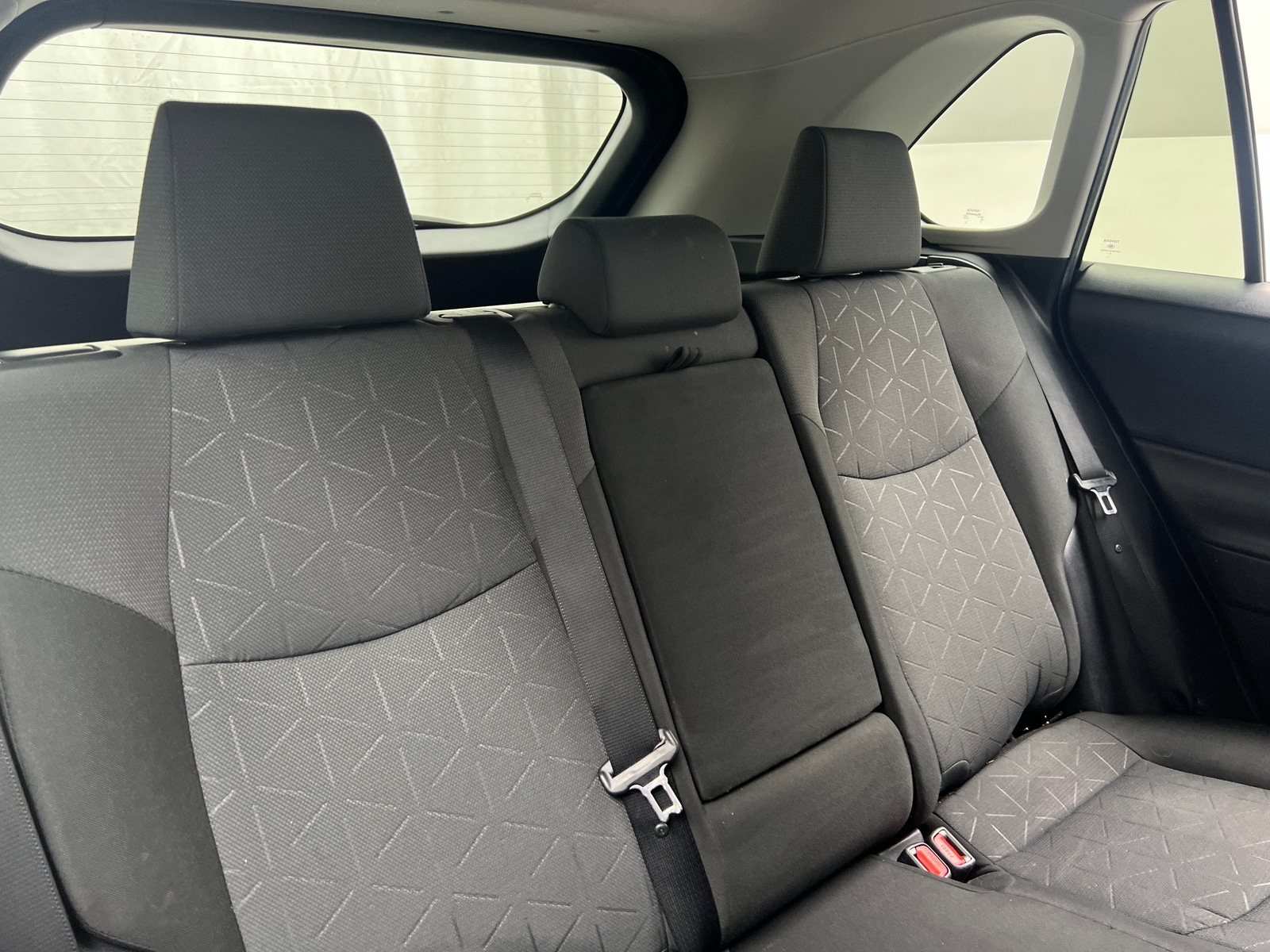Thumbnail: 2019 Toyota RAV4 - 6