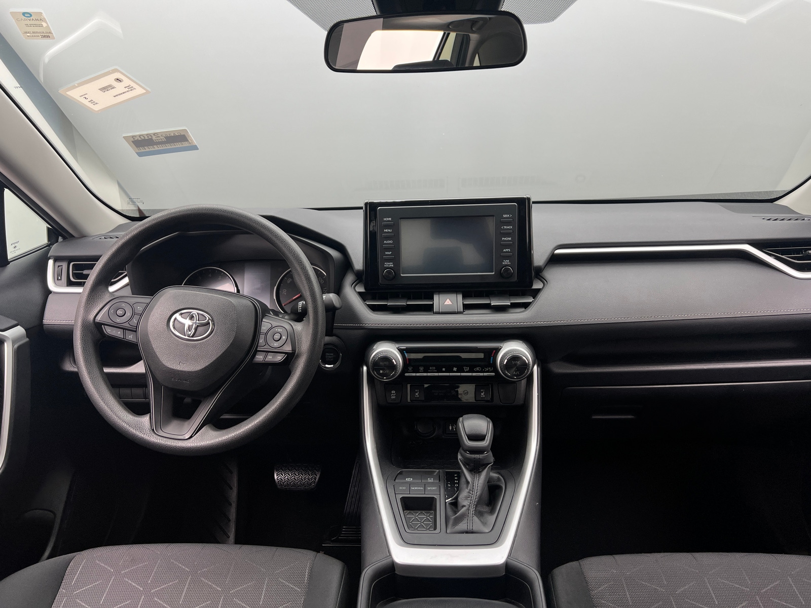 Thumbnail: 2019 Toyota RAV4 - 3
