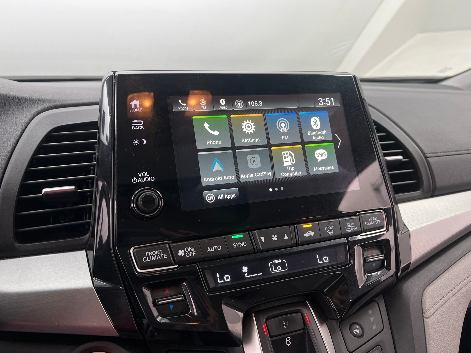Thumbnail: 2019 Honda Odyssey - 3