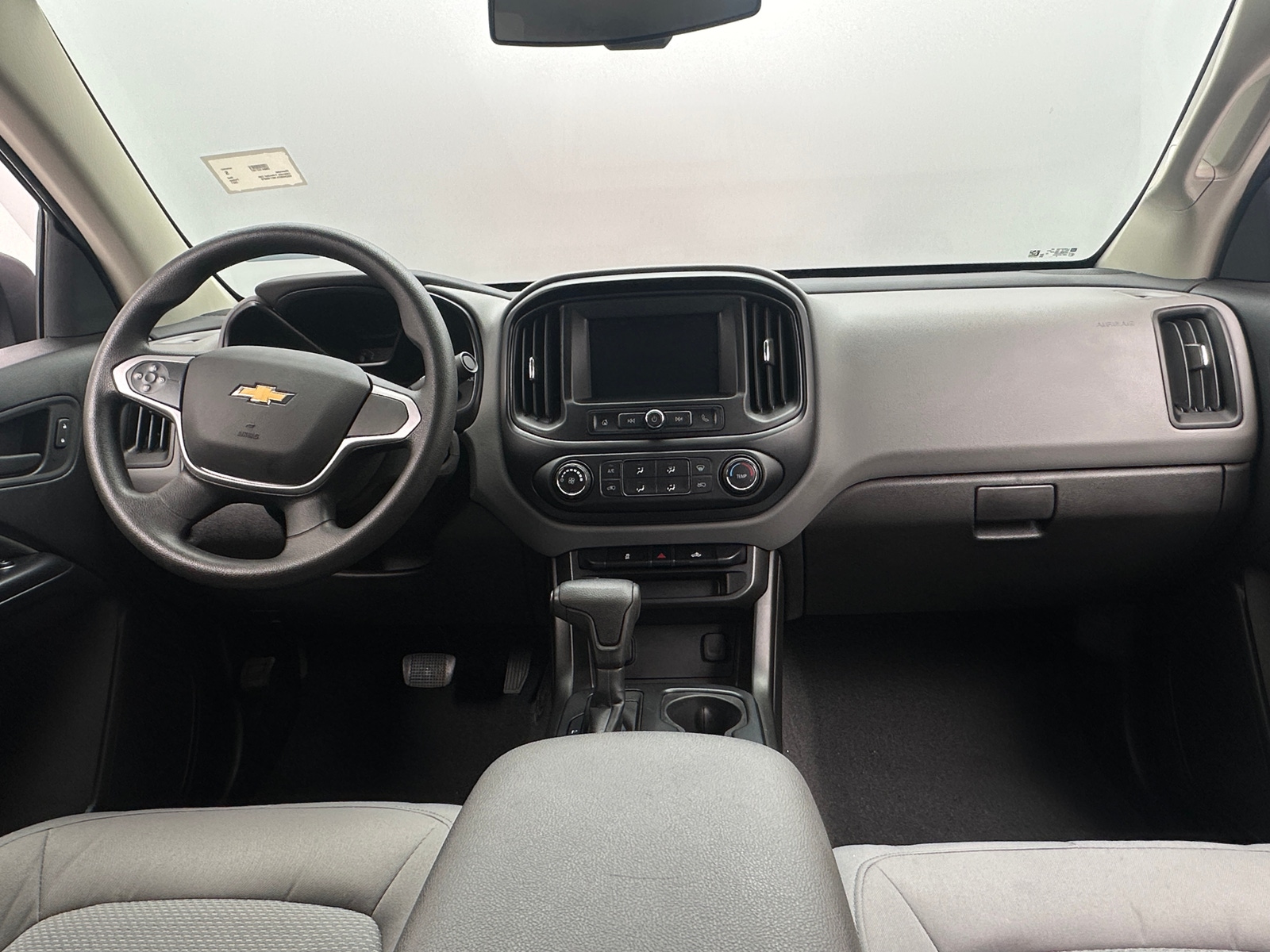 Thumbnail: 2021 Chevrolet Colorado - 3