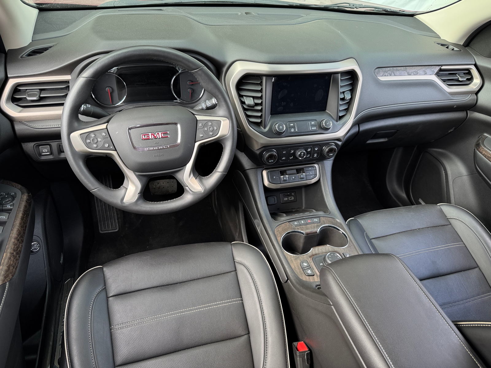Thumbnail: 2022 GMC Acadia - 2