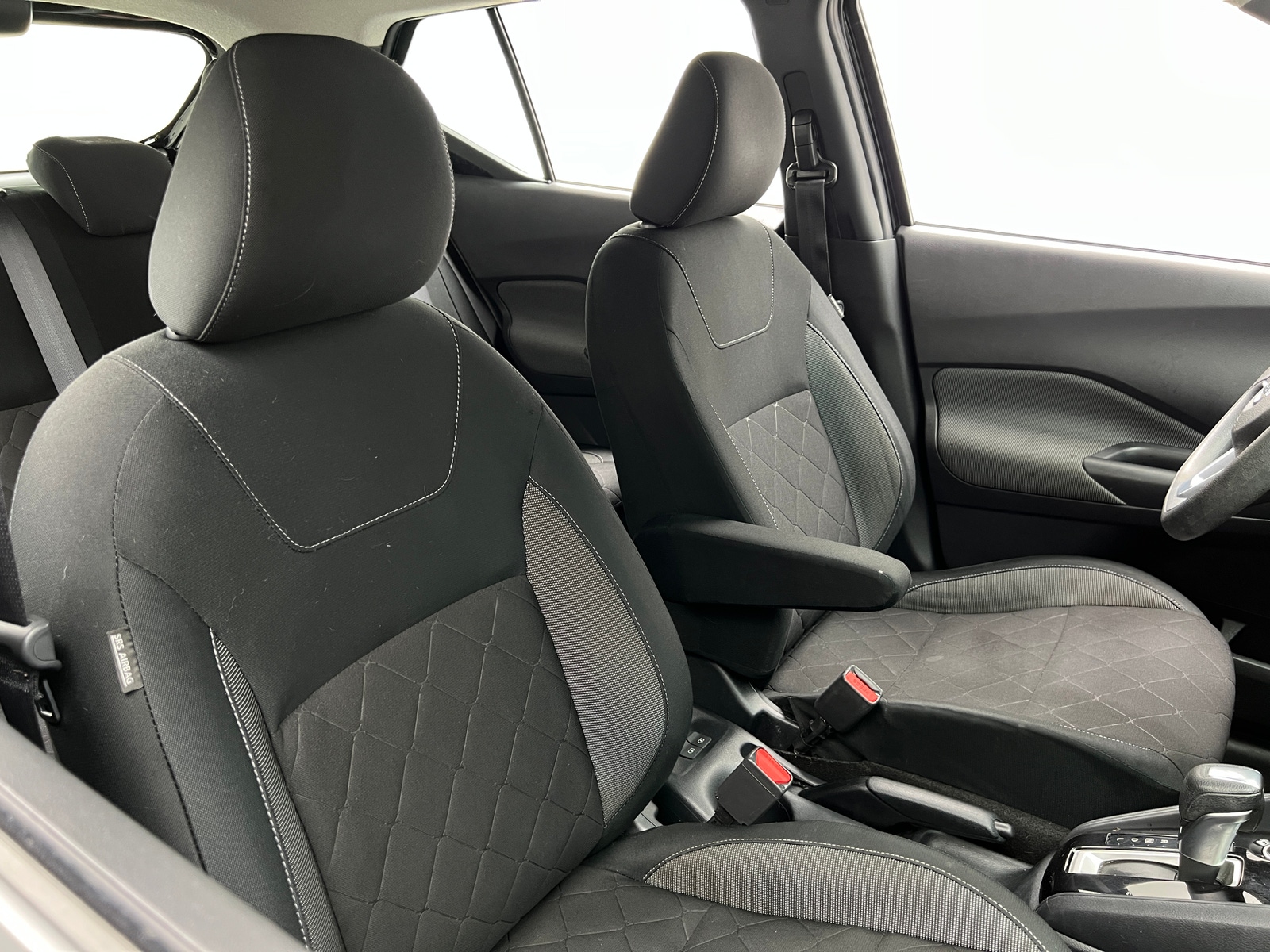 Thumbnail: 2020 Nissan Kicks - 2