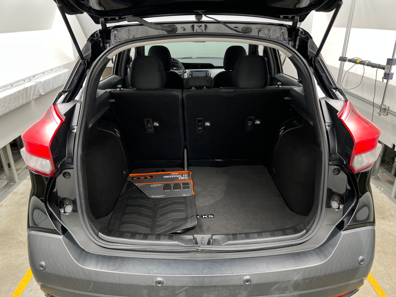 Thumbnail: 2020 Nissan Kicks - 7