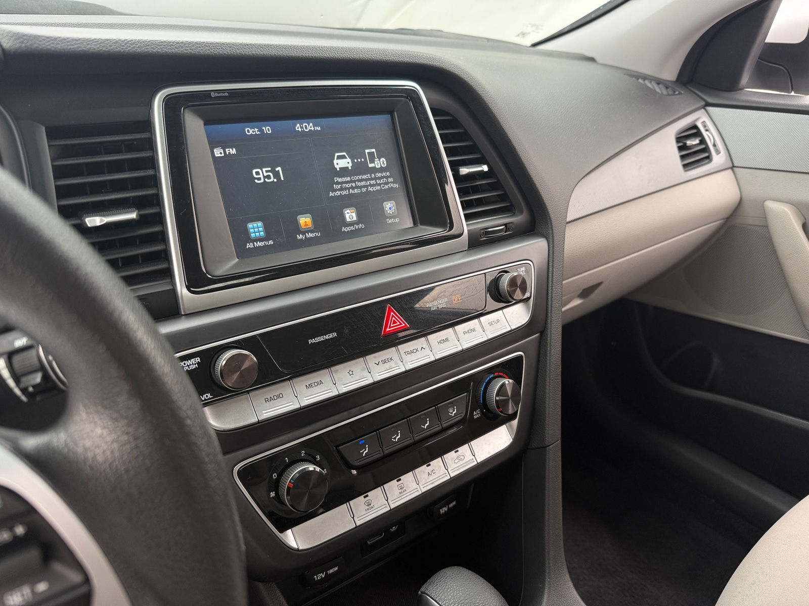 Thumbnail: 2019 Hyundai Sonata - 4