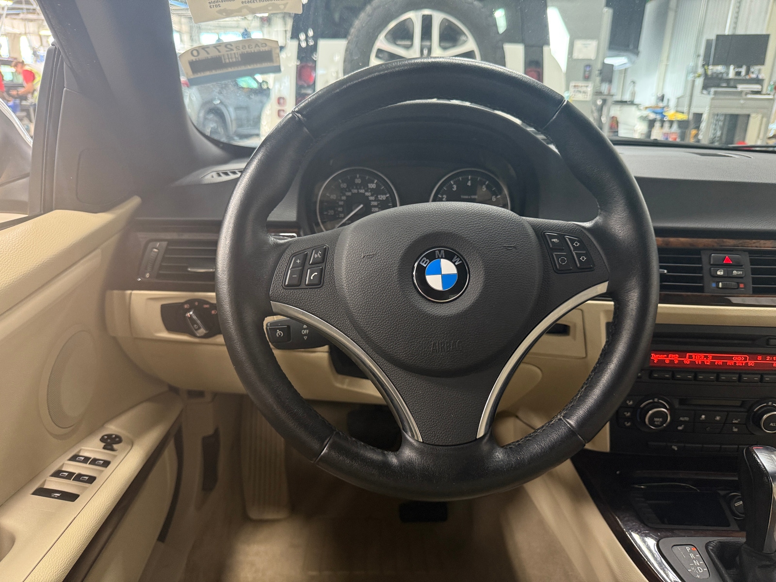 Thumbnail: 2013 BMW 3 Series - 4