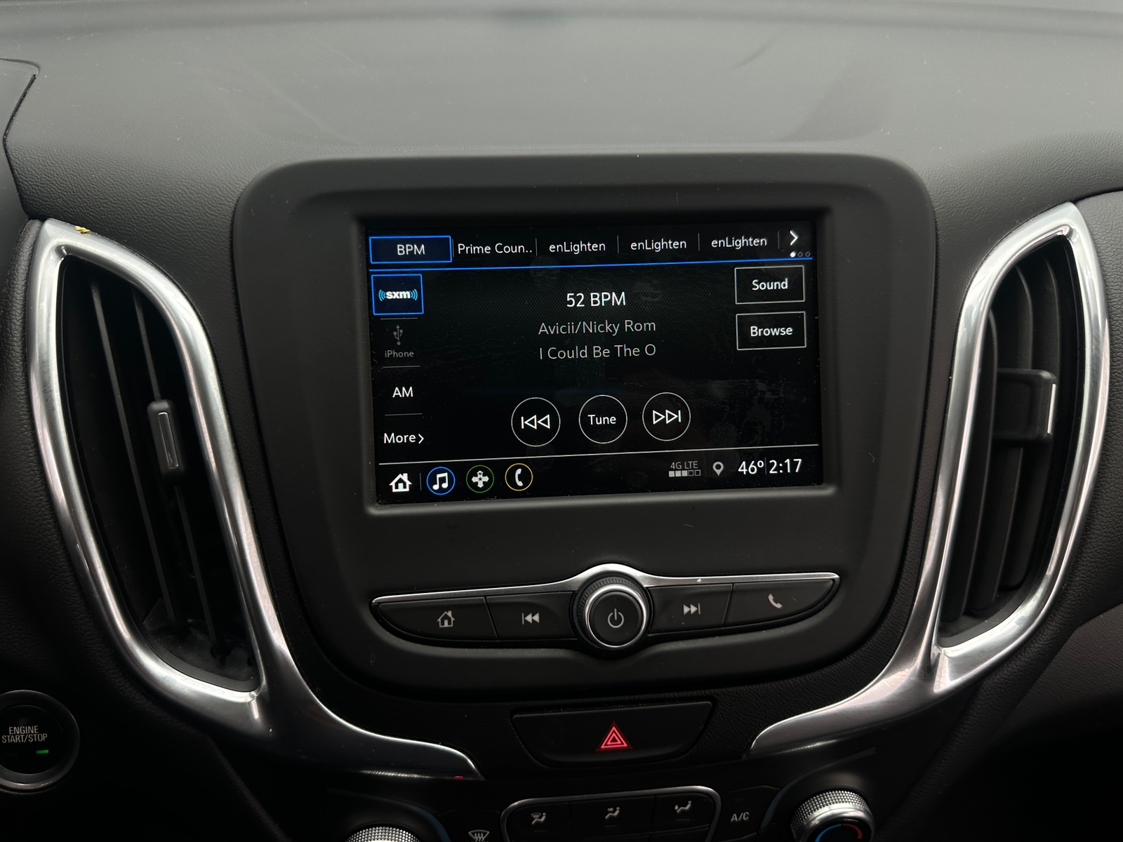 Thumbnail: 2019 Chevrolet Equinox - 4