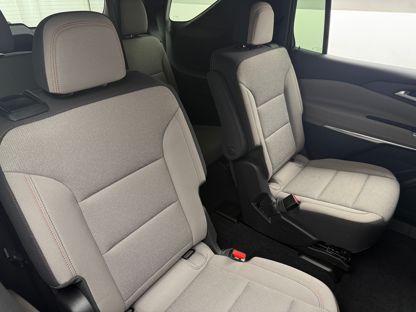Thumbnail: 2024 Chevrolet Traverse - 6