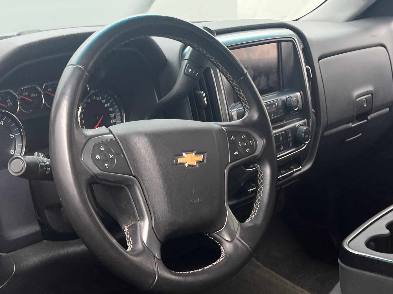 Thumbnail: 2017 Chevrolet Silverado 1500 - 5