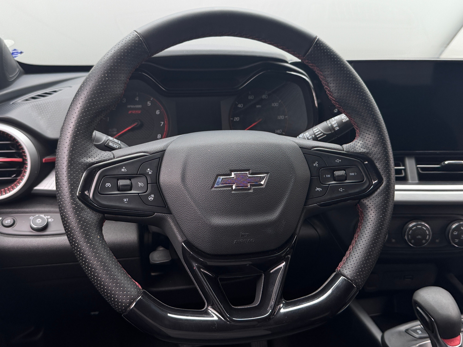 Thumbnail: 2025 Chevrolet Trax - 5