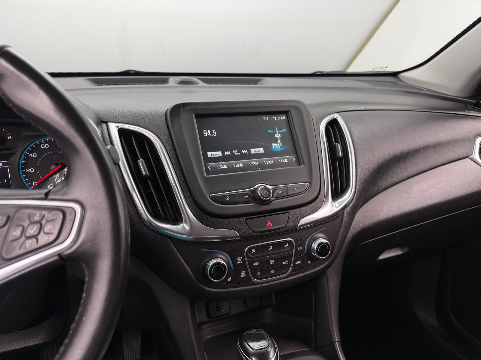 Thumbnail: 2018 Chevrolet Equinox - 4
