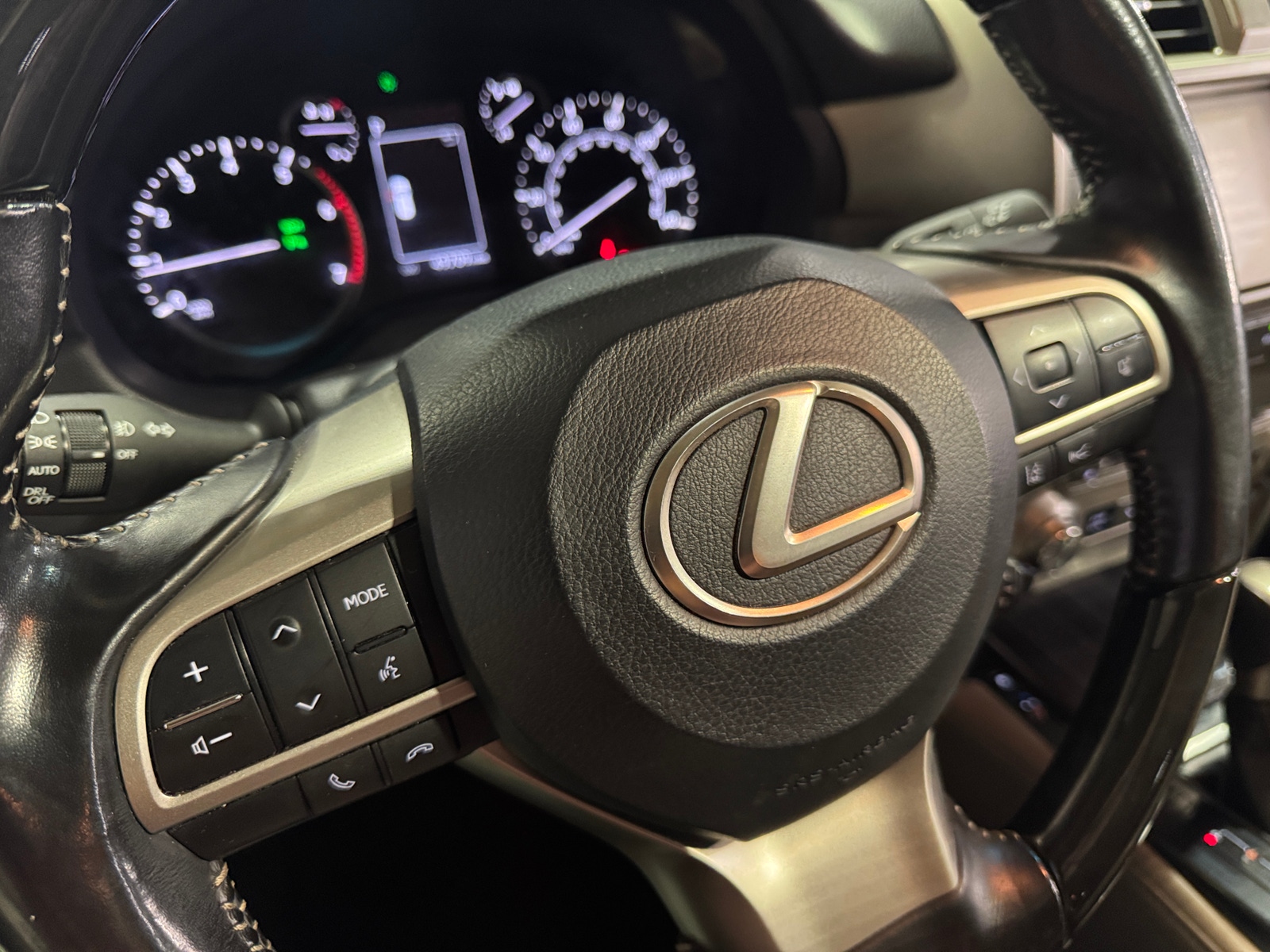 Thumbnail: 2020 Lexus GX - 4