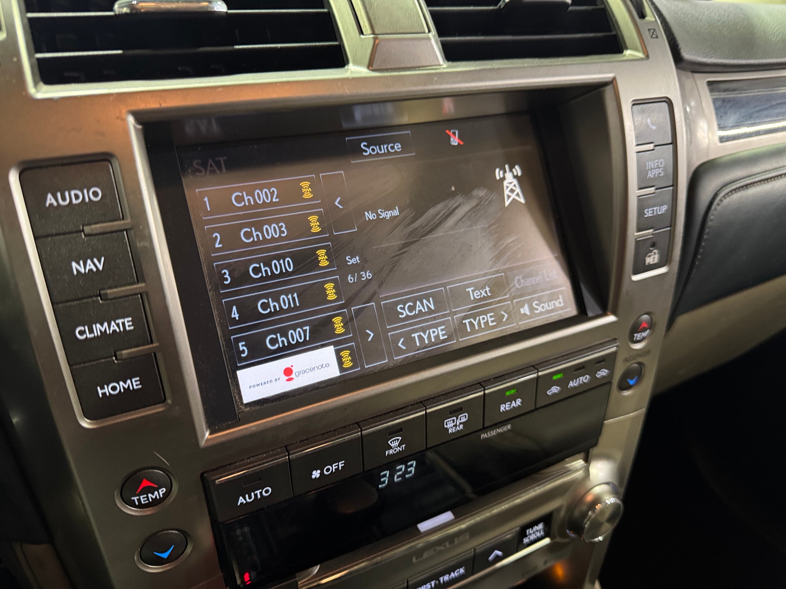 Thumbnail: 2020 Lexus GX - 3