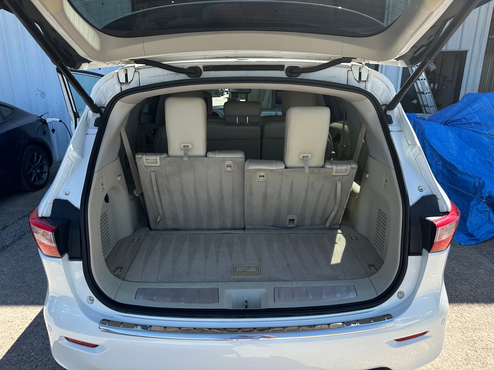 Thumbnail: 2014 INFINITI QX60 - 6