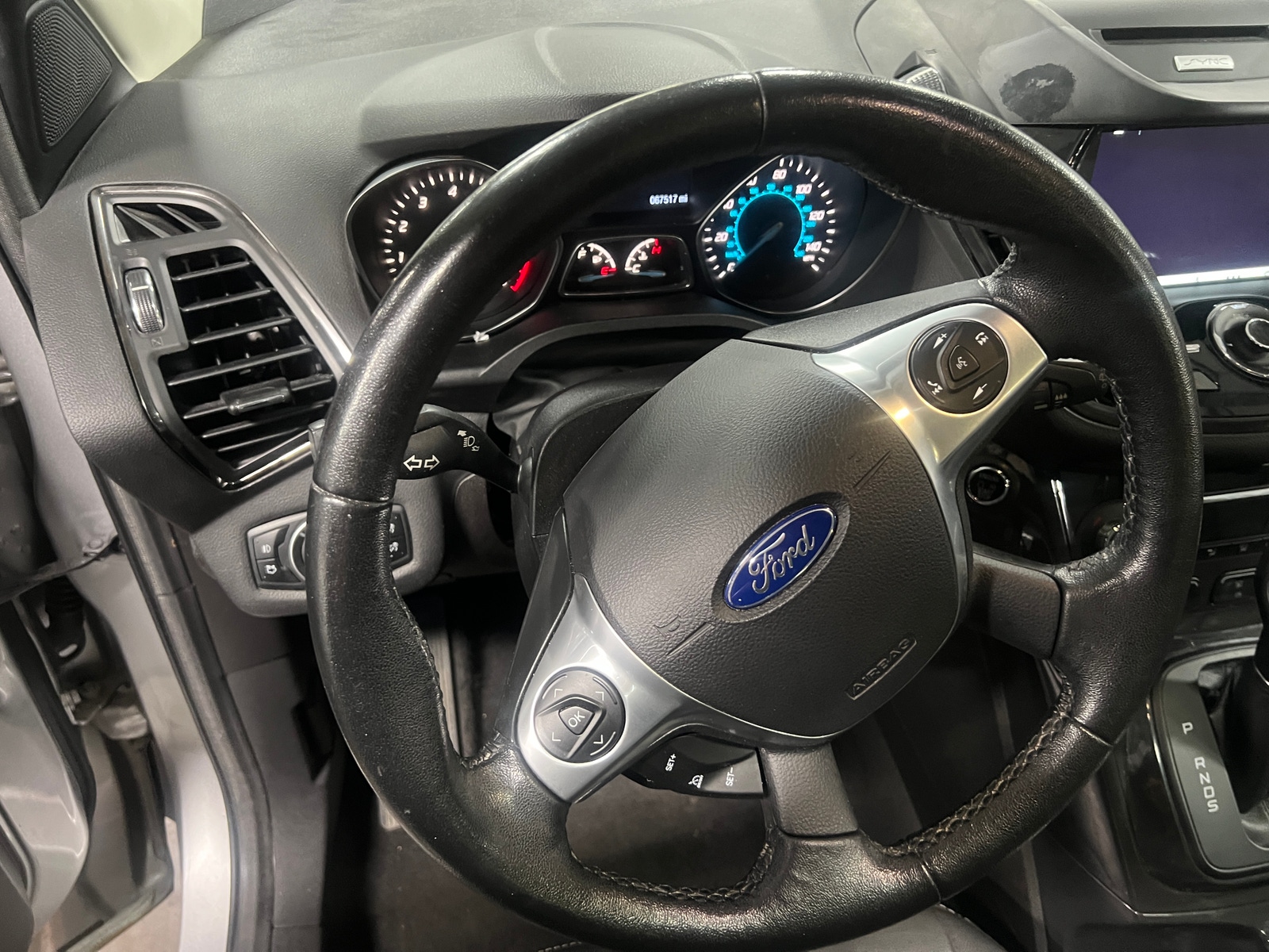 Thumbnail: 2016 Ford Escape - 4