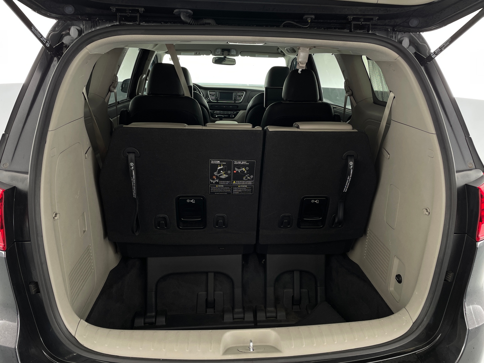 Thumbnail: 2019 Kia Sedona - 6