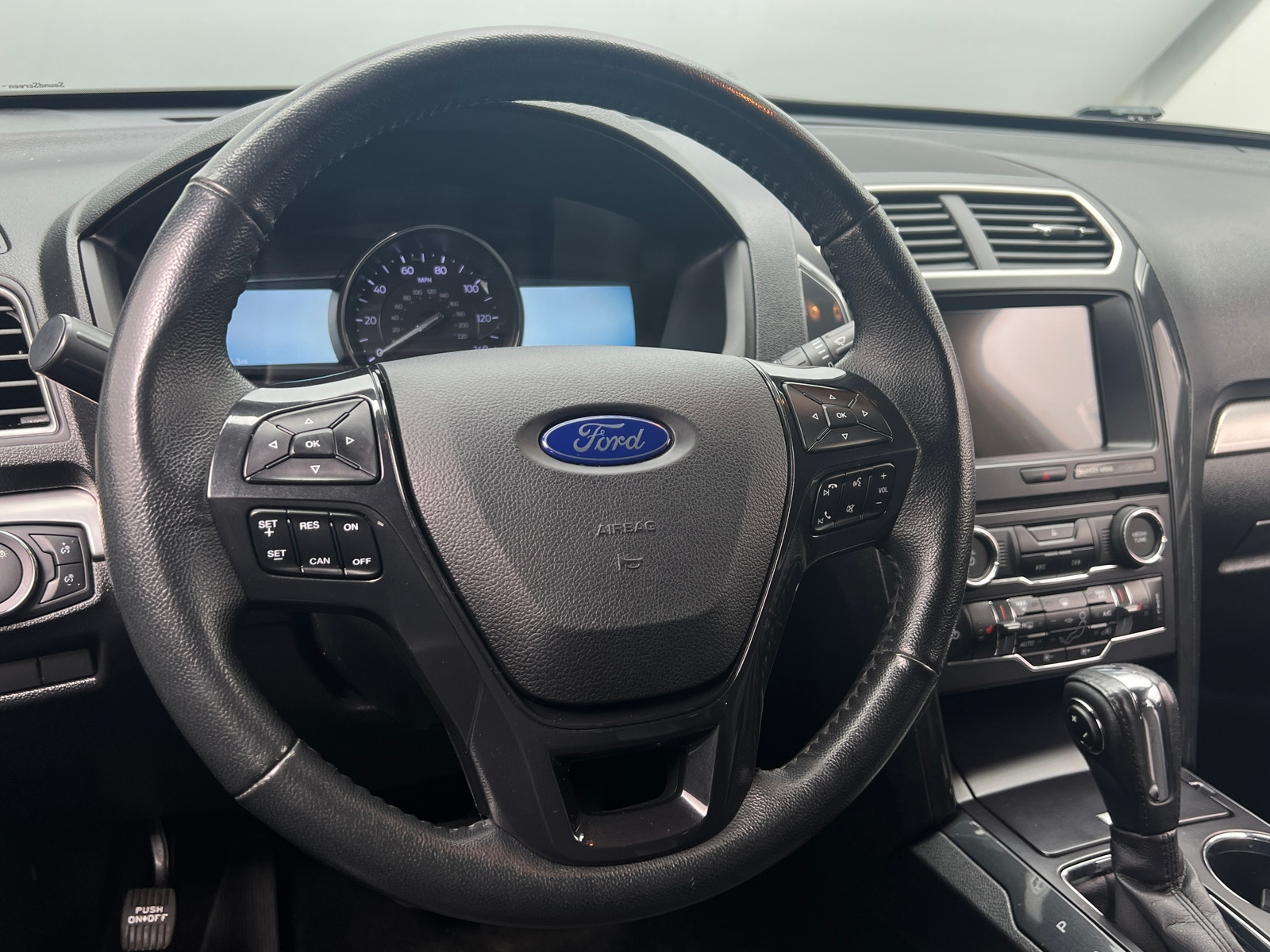 Thumbnail: 2018 Ford Explorer - 5