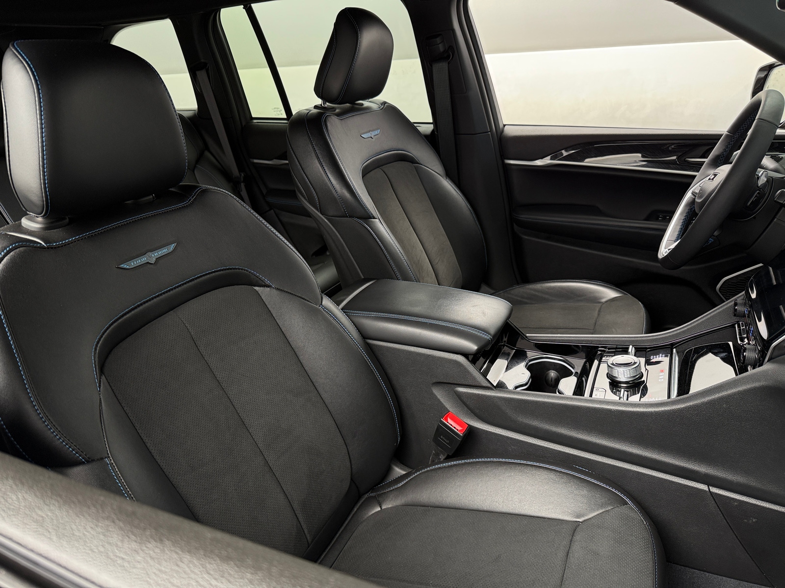 Thumbnail: 2023 Jeep Grand Cherokee - 2