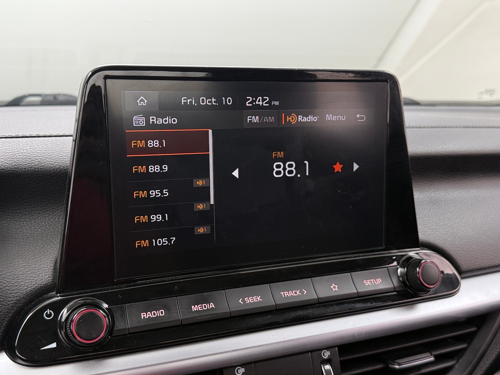 Thumbnail: 2022 Kia Forte - 4