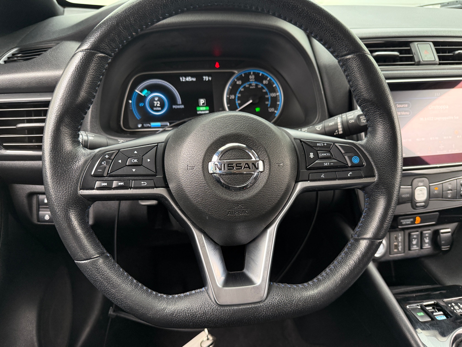 Thumbnail: 2022 Nissan Leaf - 5