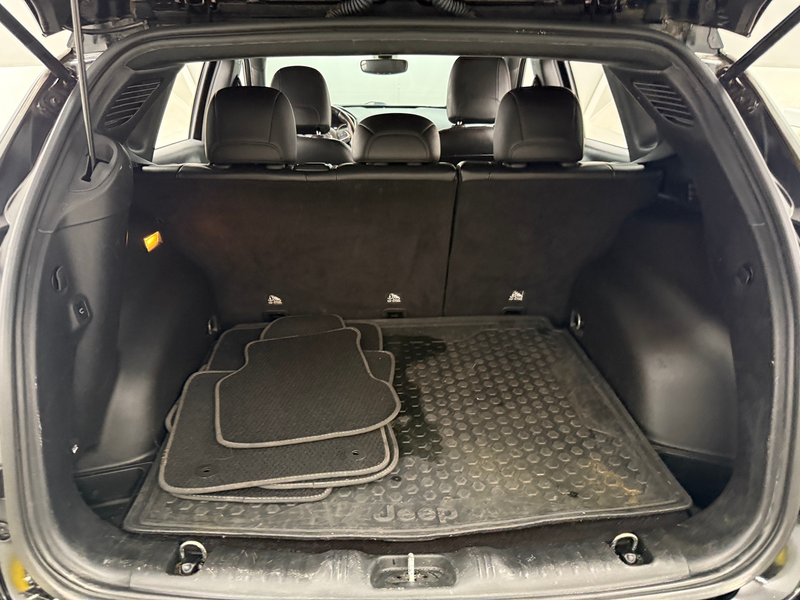 Thumbnail: 2021 Jeep Compass - 6
