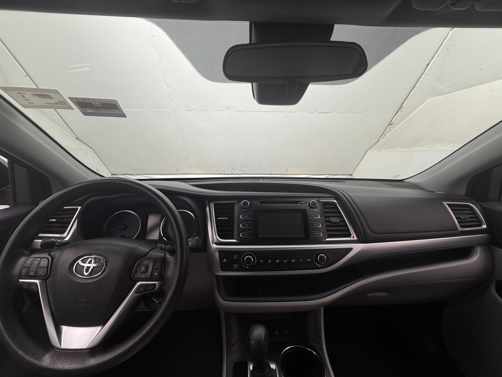 Thumbnail: 2017 Toyota Highlander - 3