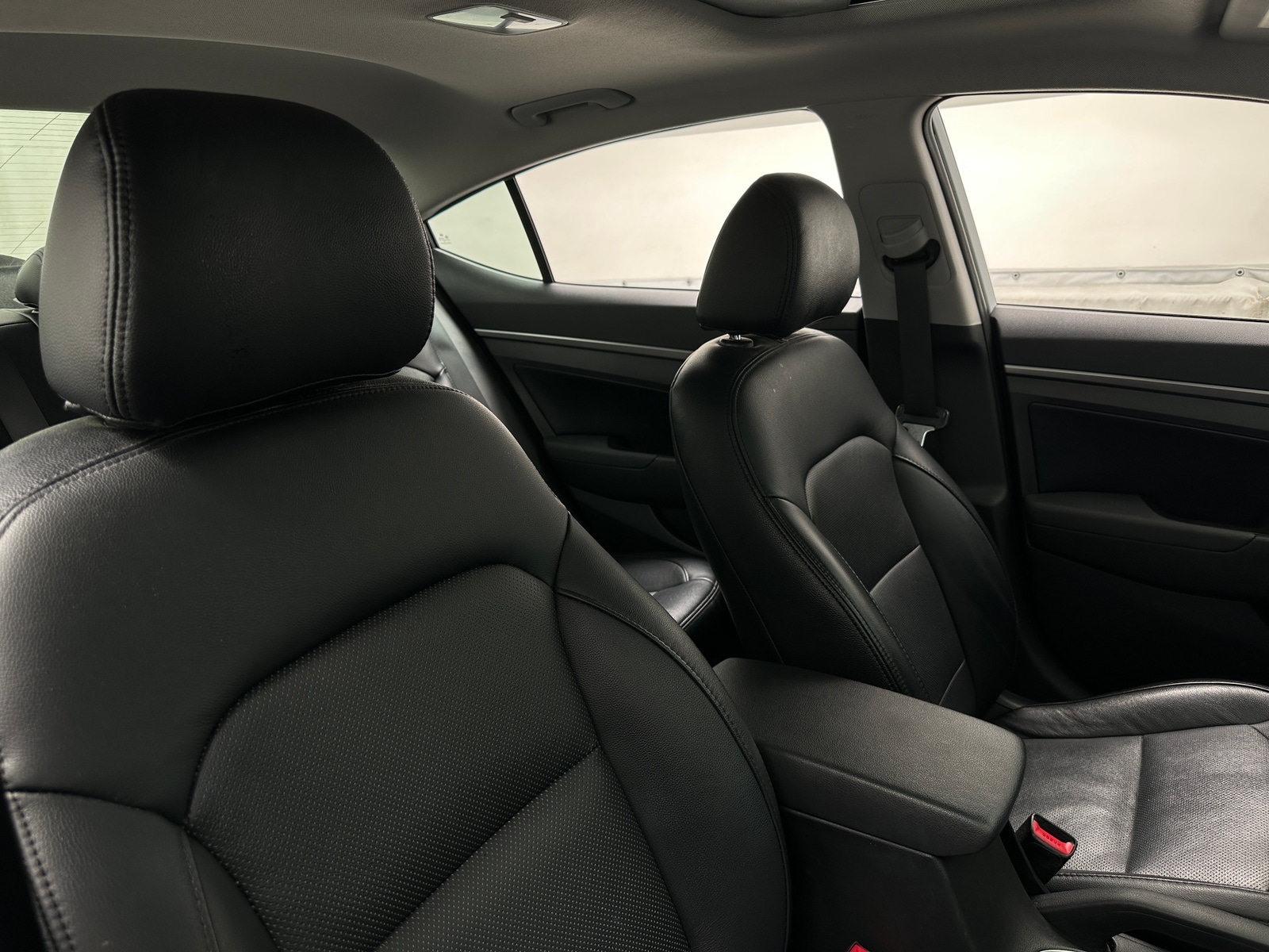 Thumbnail: 2018 Hyundai Elantra - 2