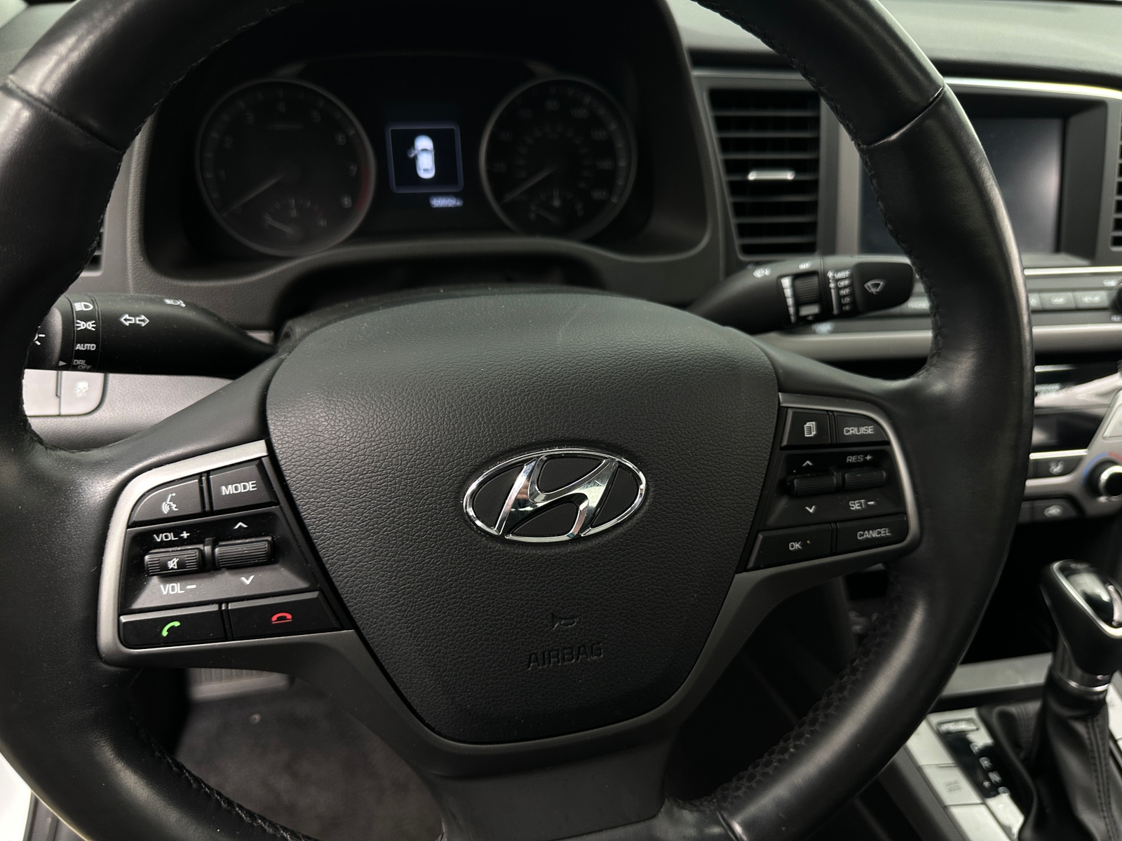 Thumbnail: 2018 Hyundai Elantra - 5