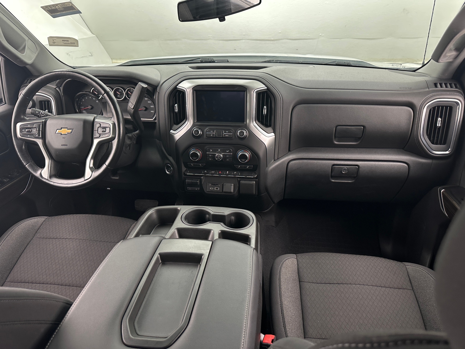 Thumbnail: 2020 Chevrolet Silverado 1500 - 3